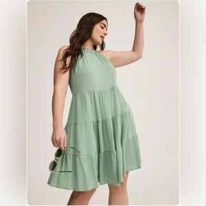 NWOT Torrid Mini Crinkle Gauze Tiered Dress size 0